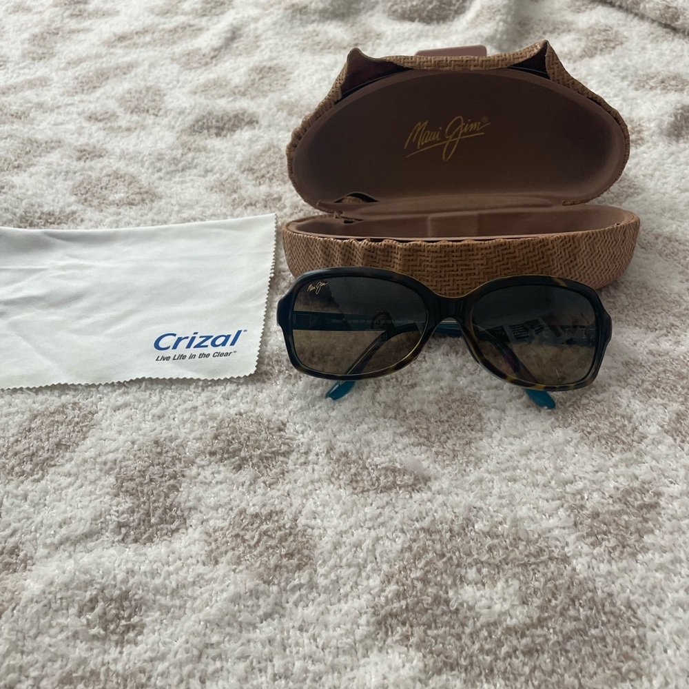 Maui Jim cloud break polarized glasses